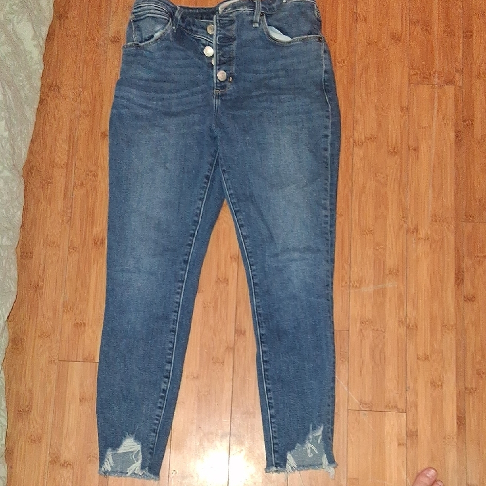 Abercrombie & Fitch Dark Blue Ankle Jeans